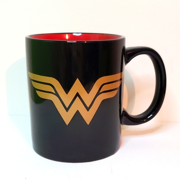 Other - Wonder Women Coffee/Tea Mug